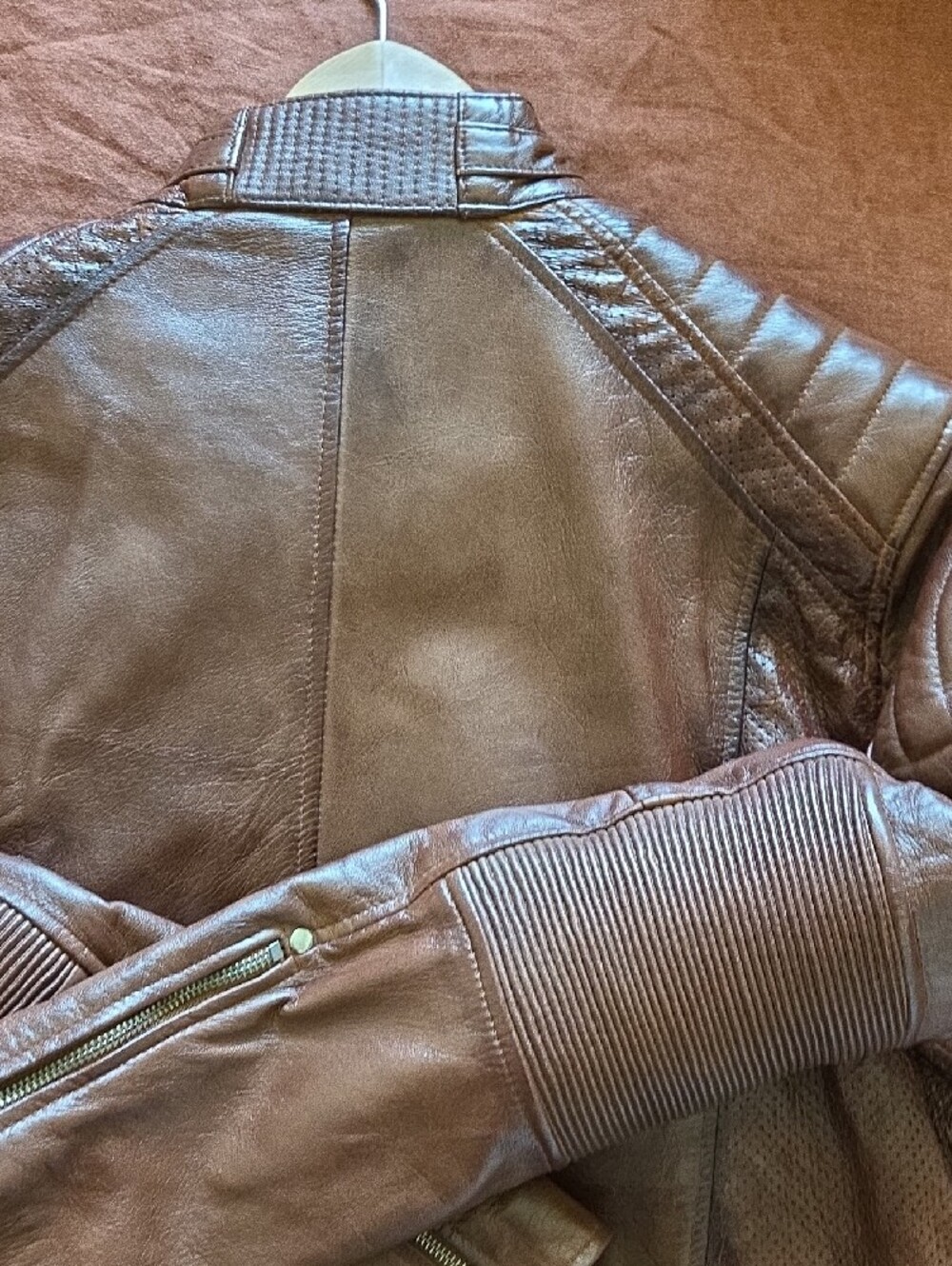 Men's Brown Leather Motorcycle Jacket - Classic Biker Style - Picture 9 of 13